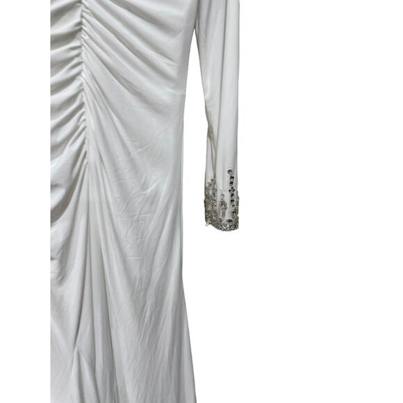 Mac Duggal BEADED CUFF DROP SHOULDER GOWN Size 6 - Picture 11 of 12